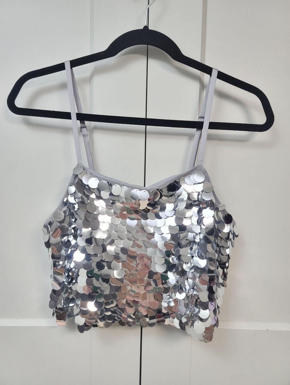 NWT Wild Fable Silver Paillette Sequin Crop Top - Jumbo Disco Mirror Tank XS - Picture 2 of 5
